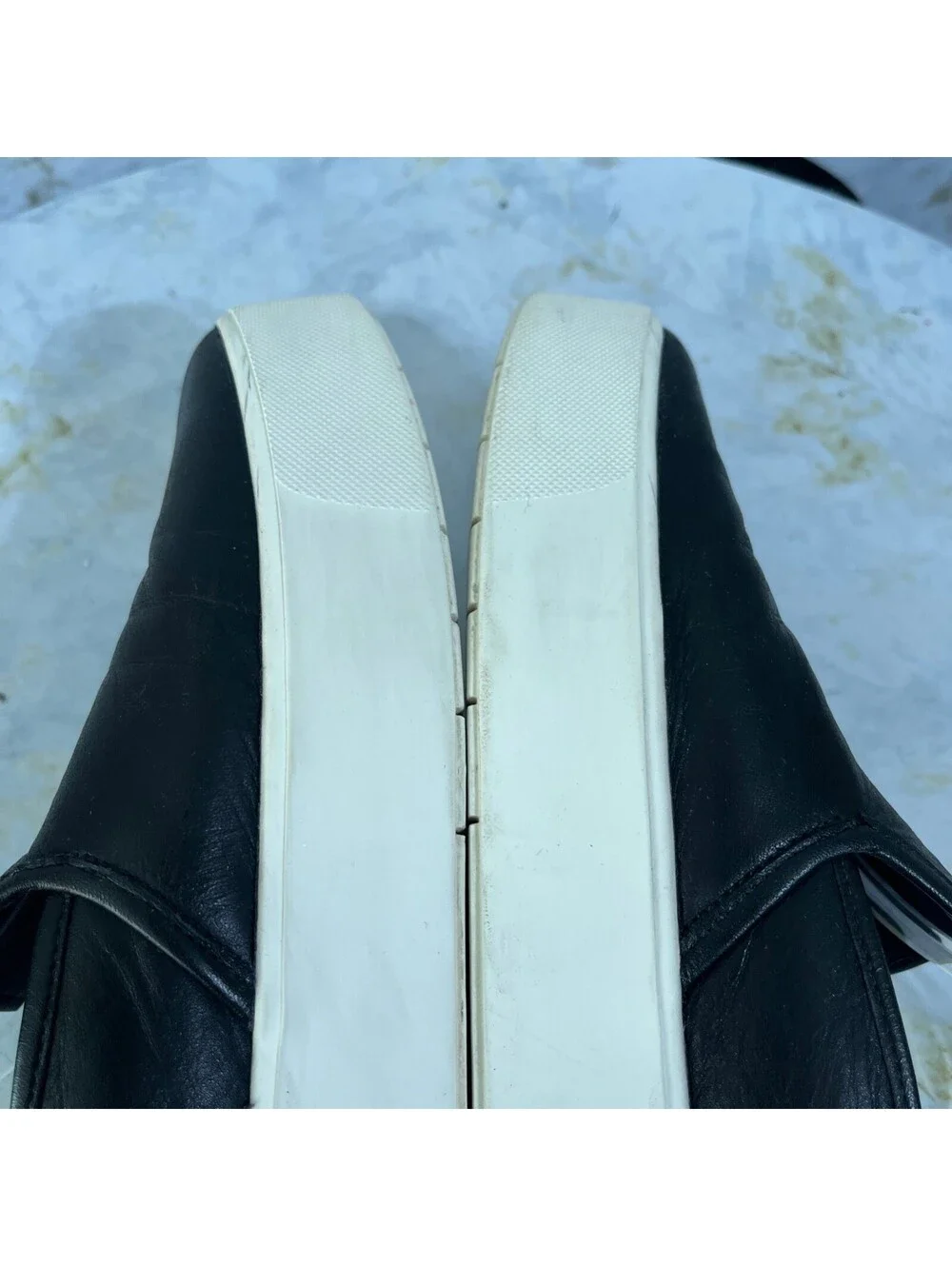 Vince Warren Women's Size 10M Shoes Black White Leather Comfort Fashion Sneakers